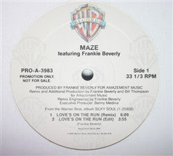 Maze Featuring Frankie Beverly : Love's On The Run (12", Promo)