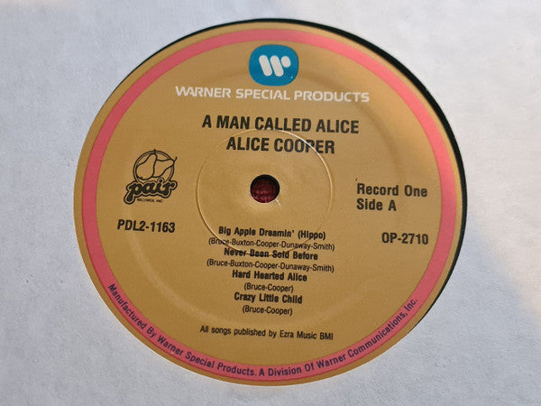 Alice Cooper / Alice Cooper (2) : A Man Called Alice (LP, Album + LP, Album + Comp)