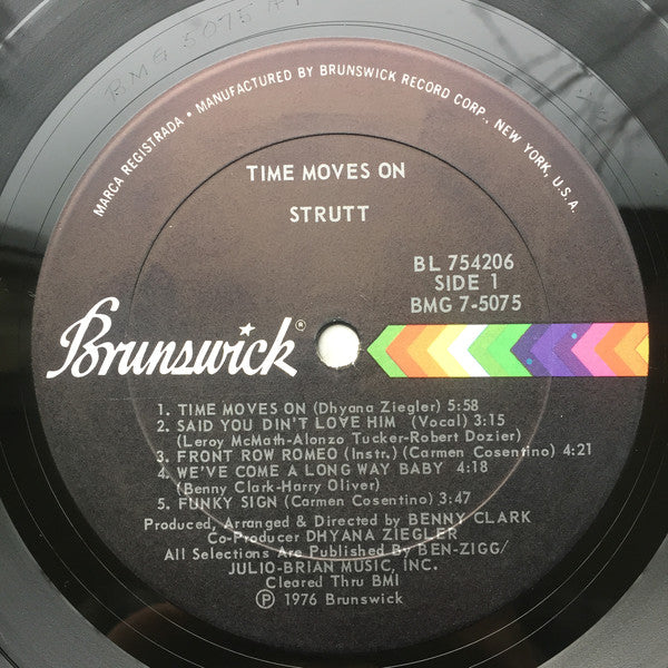 Strutt (3) : Time Moves On (LP, Album, Ric)