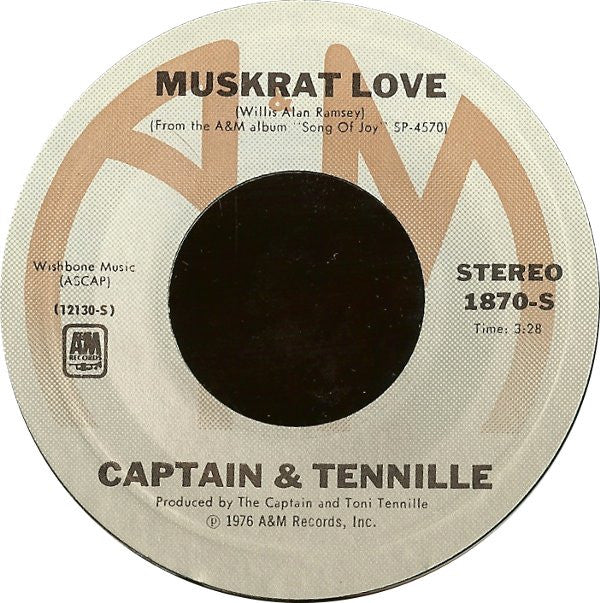 Captain And Tennille : Muskrat Love (7", Styrene, Pit)