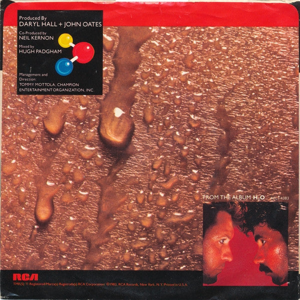 Daryl Hall & John Oates : One On One (7", Single, Mon)