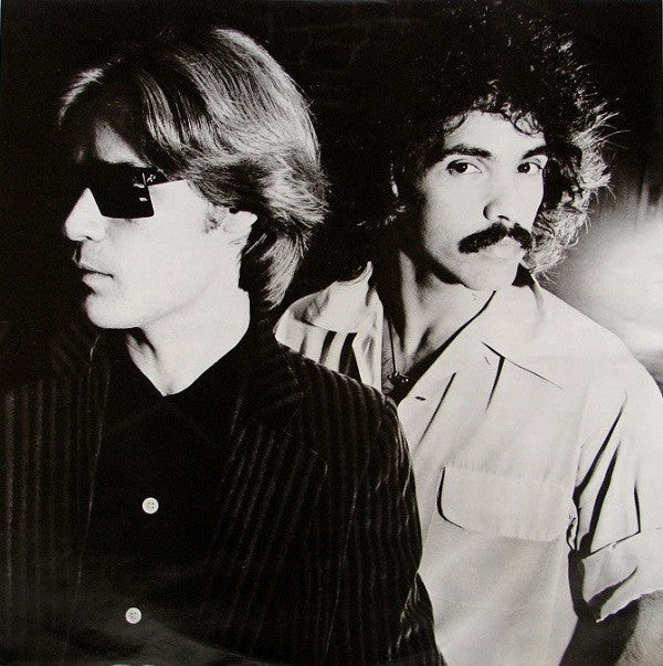 Daryl Hall & John Oates : Beauty On A Back Street (LP, Album, Ind)