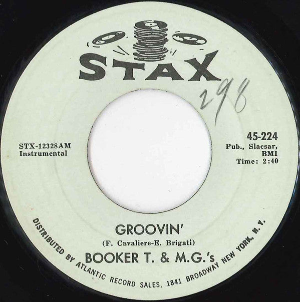 Booker T & The MG's : Groovin' / Slim Jenkin's Place (7", Single, Ame)
