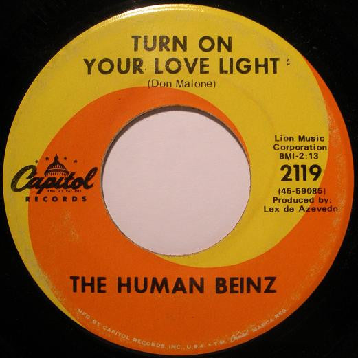 The Human Beinz : Turn On Your Love Light (7", Single)