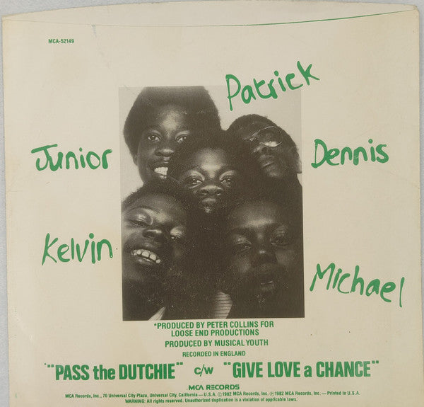 Musical Youth : Pass The Dutchie (7", Single, Pin)