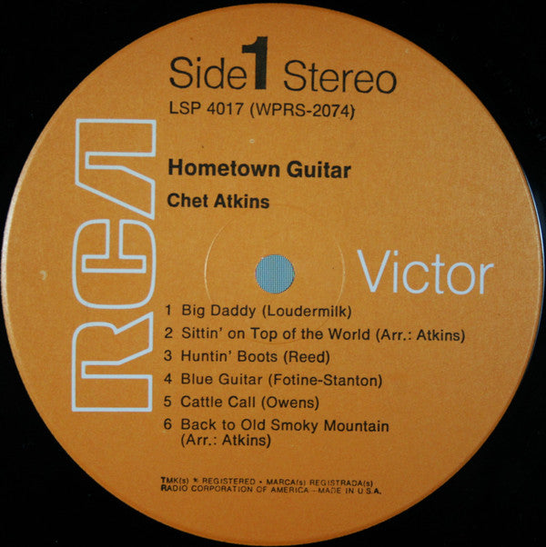 Chet Atkins : Hometown Guitar (LP, Album, RE)