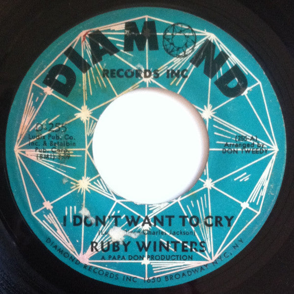 Ruby Winters : I Don't Want To Cry / Just Like A Yo Yo (7")