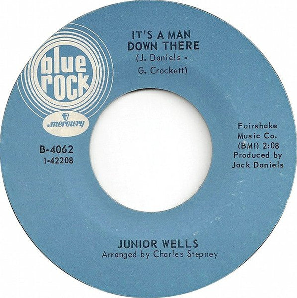 Junior Wells : Girl You Lit My Fire (7", Single, Styrene, Mer)