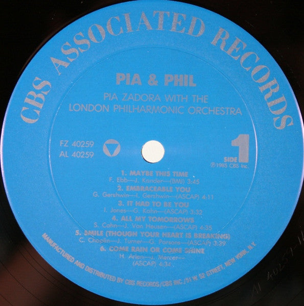 Pia Zadora With The London Philharmonic Orchestra : Pia & Phil (LP, Album, Pit)