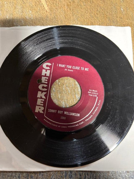 Sonny Boy Williamson (2) : My Younger Days / I Want You Close To Me (7")