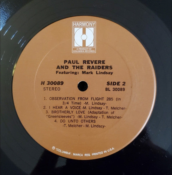Paul Revere & The Raiders Featuring Mark Lindsay : Paul Revere And The Raiders Featuring Mark Lindsay (LP, Comp)
