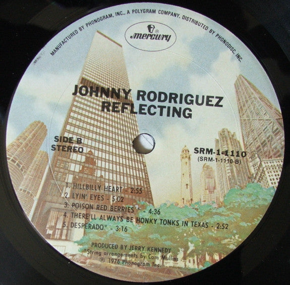 Johnny Rodriguez (4) : Reflecting (LP, Album, Ter)