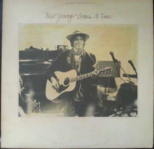 Neil Young : Comes A Time (LP, Album, Los)