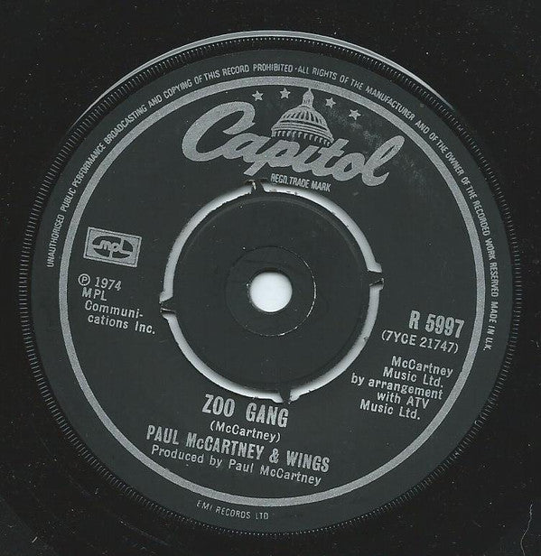 Wings (2) : Band On The Run (7", Single, RE, Kno)