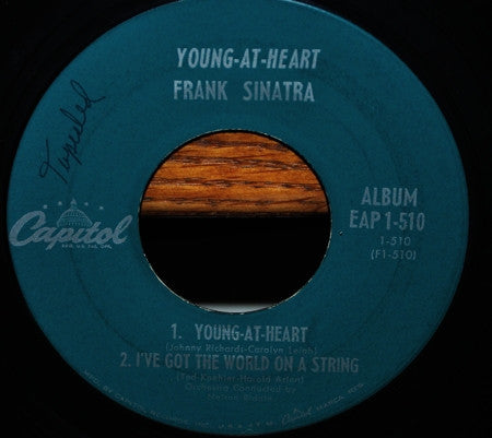Frank Sinatra : Young-At-Heart (7", EP)