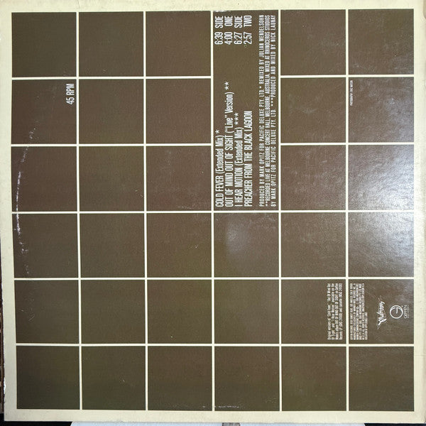 Models (2) : Cold Fever (12", Maxi)