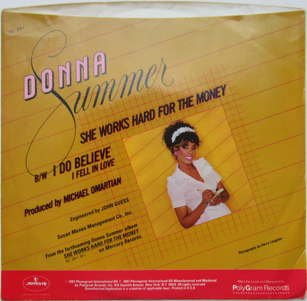 Donna Summer : She Works Hard For The Money (7", Single, Styrene, 19 )