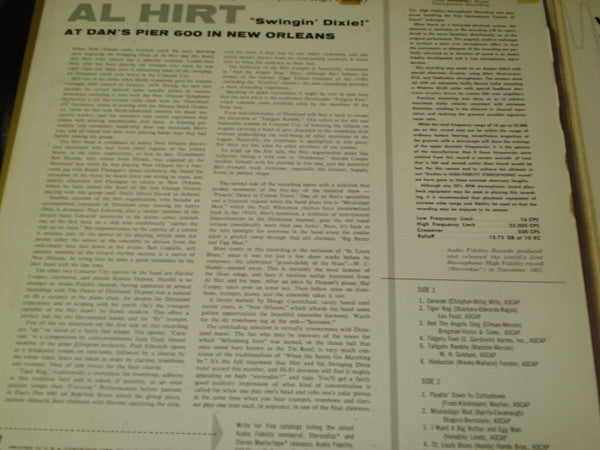 Al Hirt : Swingin' Dixie! (At Dan's Pier 600 In New Orleans) (LP, Album, Gat)