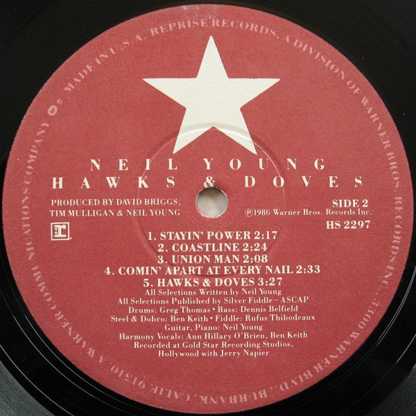 Neil Young : Hawks & Doves (LP, Album, Win)
