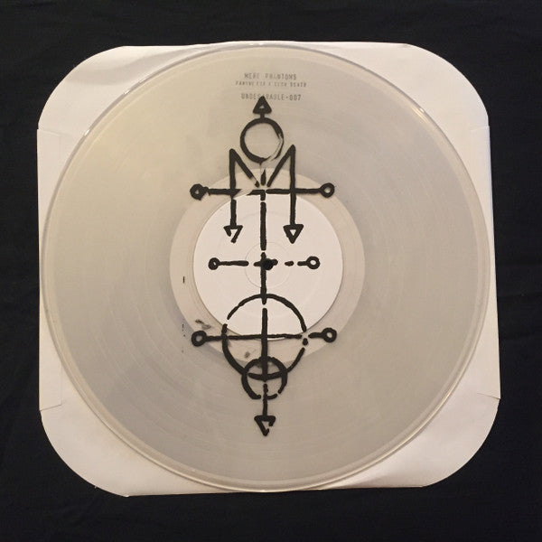 Mere Phantoms : Famine For A Slow Death (12", S/Sided, MiniAlbum, Cle)