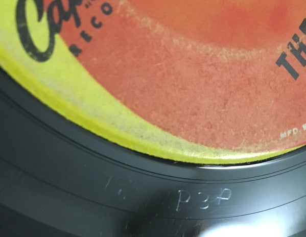 The Beatles : We Can Work It Out / Day Tripper (7", Single, Pin)