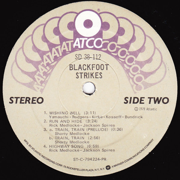 Blackfoot (3) : Strikes (LP, Album, PR )
