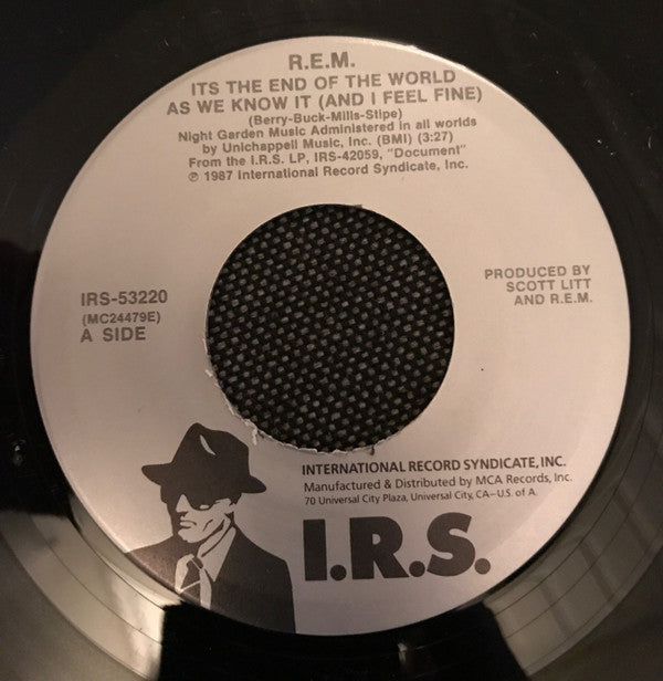 R.E.M. : Its The End Of The World As We Know It (And I Feel Fine) (7", Single, Pin)